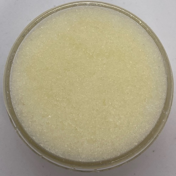 Handcrafted grapefruit scented 1oz lip scrub by Radiant Waves - Picture 3 of 3
